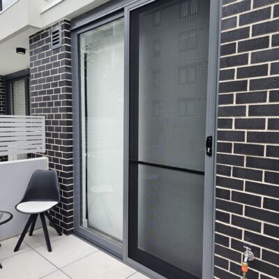 Vista-sliding-doors-3-scaled-400x400